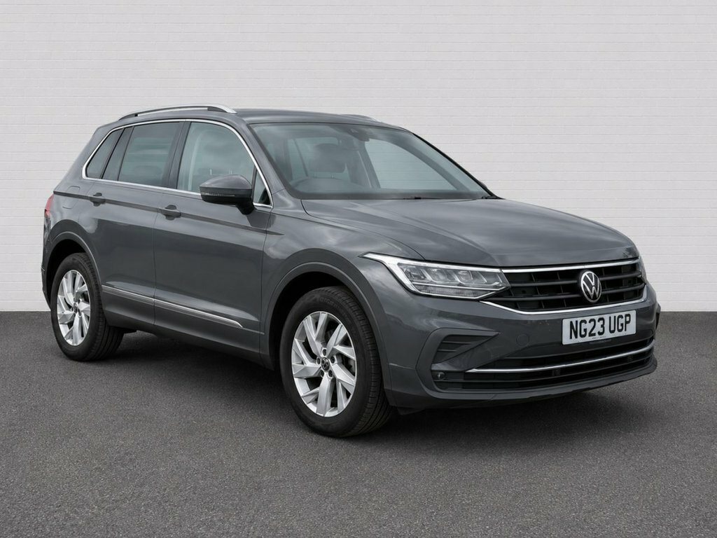 Volkswagen Tiguan 1.5L Life Grey