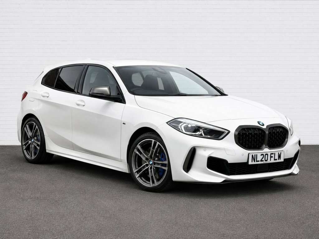 BMW 1 Series 2L Null White