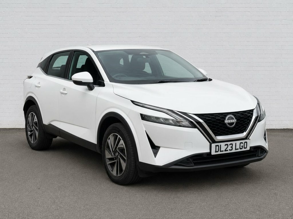 Nissan Qashqai 1.3L Acenta Premium White