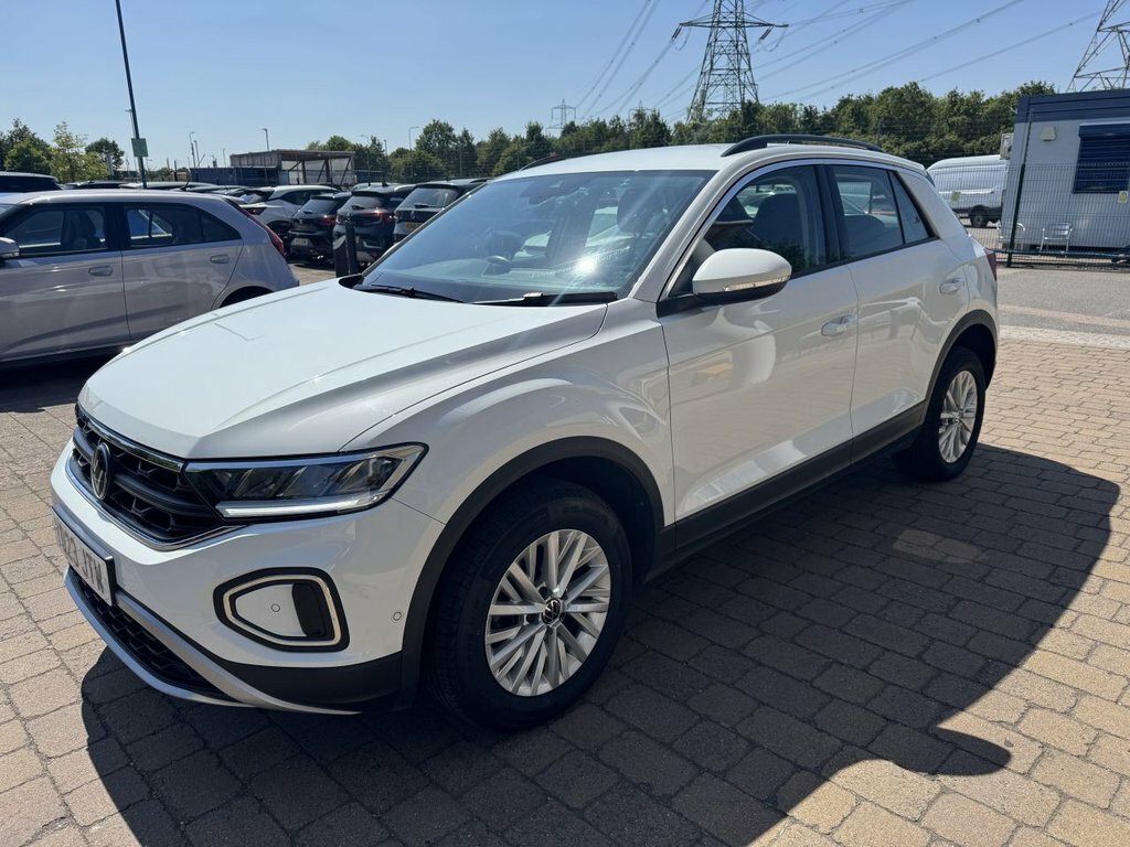 Volkswagen T-Roc 1.5L Life YD23JTW White #4