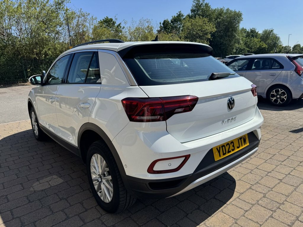 Volkswagen T-Roc 1.5L Life YD23JTW White #5