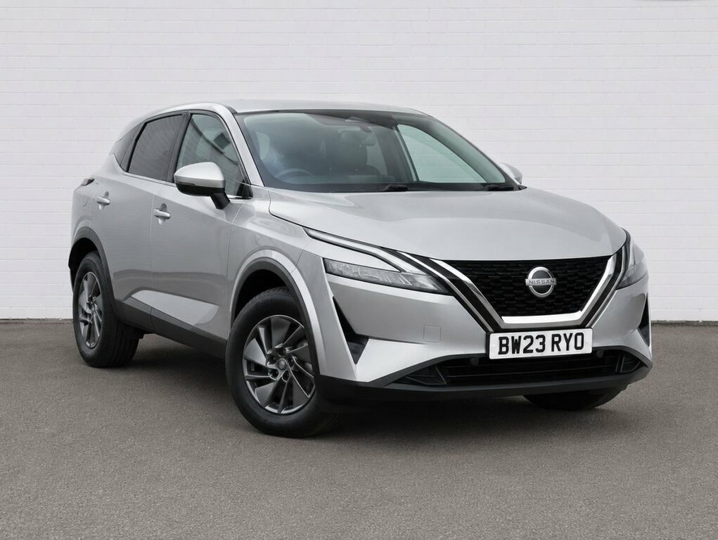 Nissan Qashqai 1.3L Acenta Premium Silver