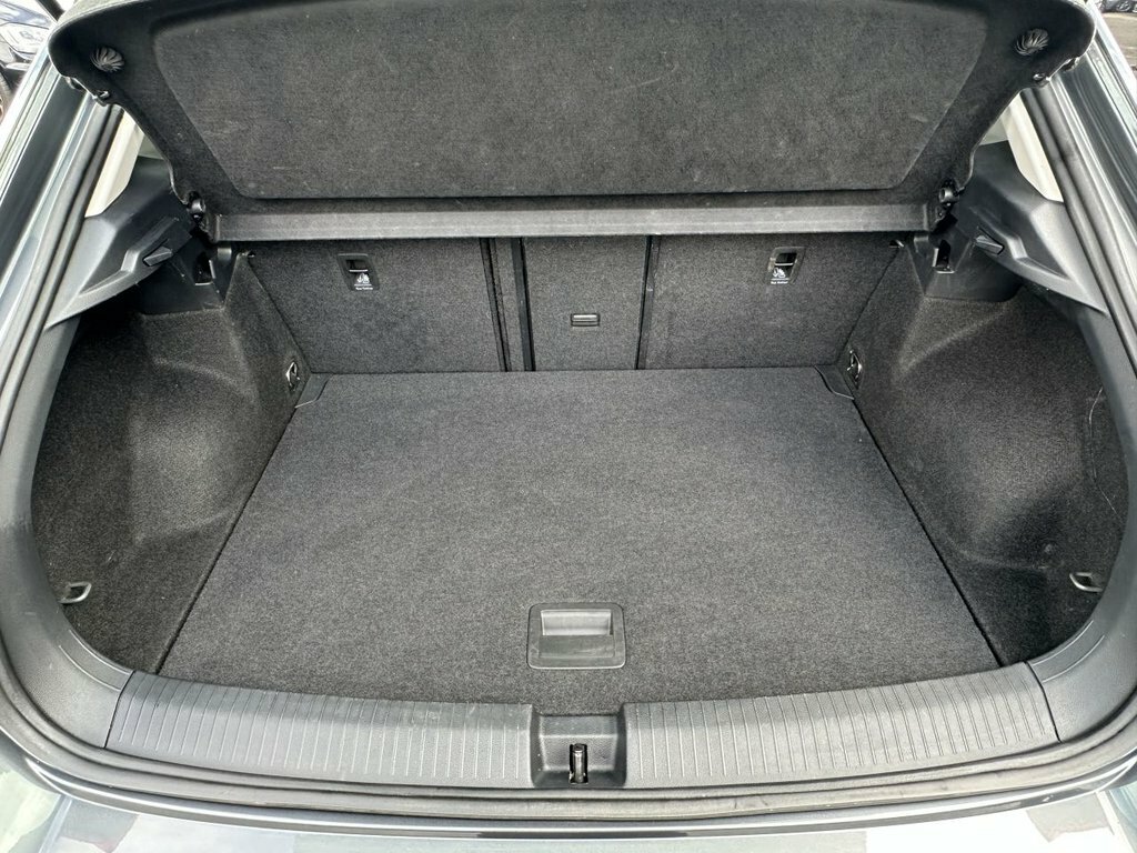 Volkswagen T-Roc 1L Life CV23YLK Grey #6