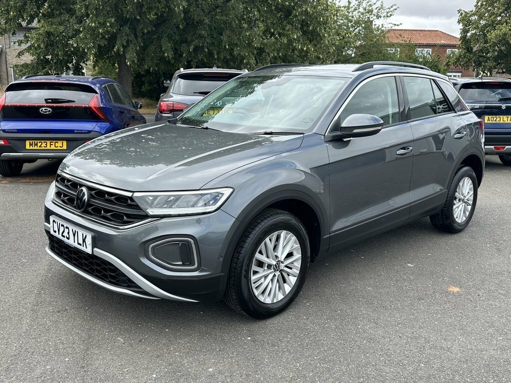 Volkswagen T-Roc 1L Life CV23YLK Grey #5