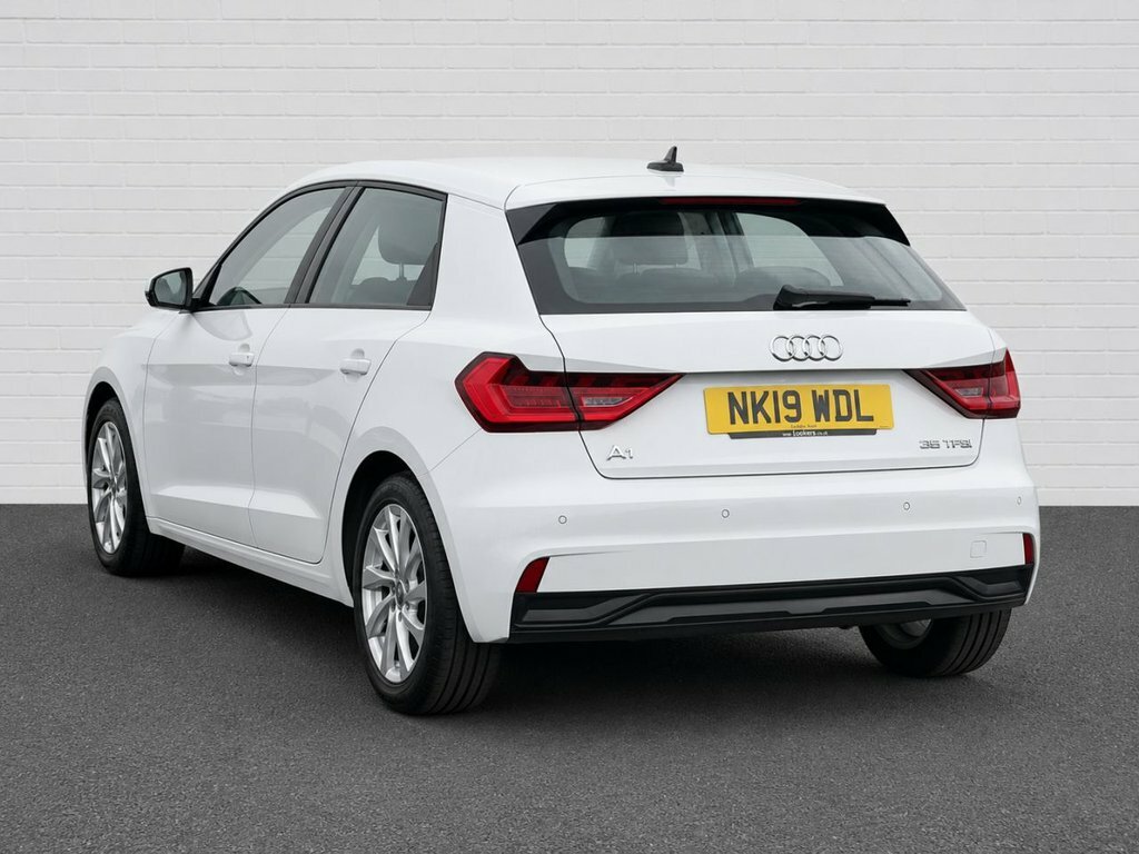 Audi A1 1.5L Sport NK19WDL White #2