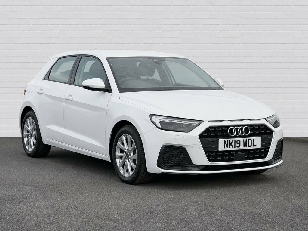 Audi A1 1.5L Sport White