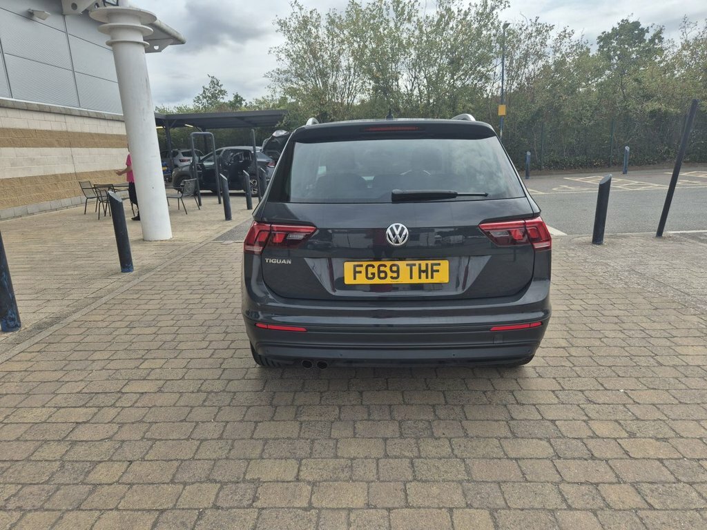 Volkswagen Tiguan 1.5L Match FG69THF Grey #6