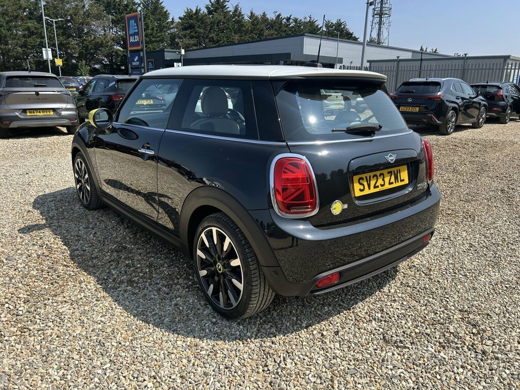 Mini Electric Hatchback Black #4