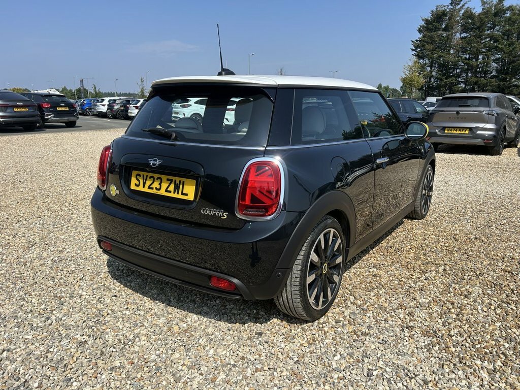 Mini Electric Hatchback Black #6