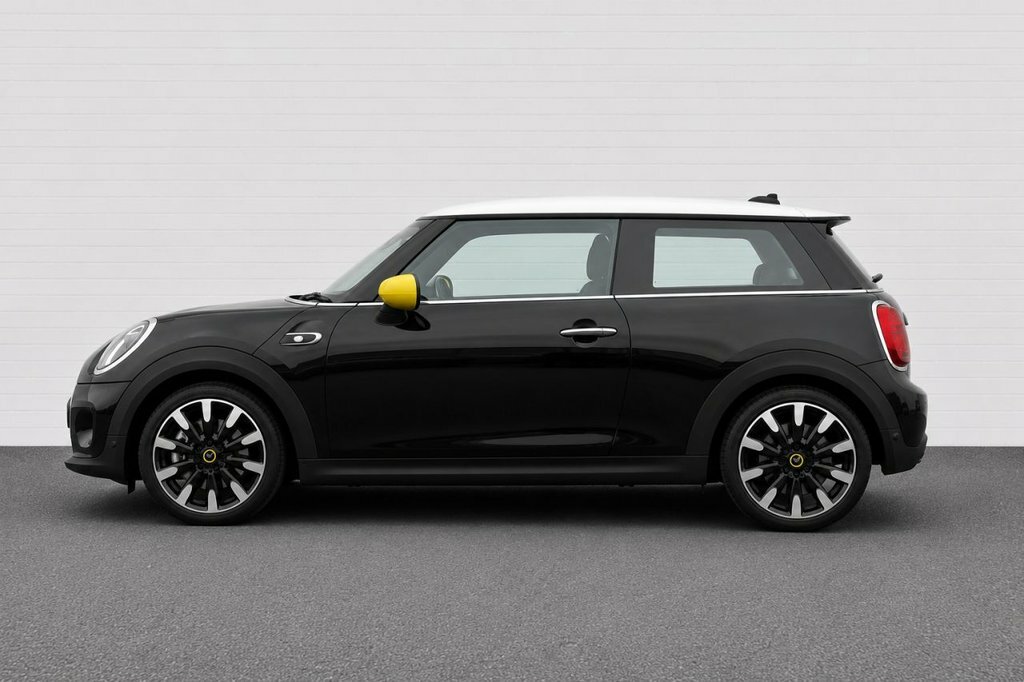 Mini Electric Hatchback Black #2