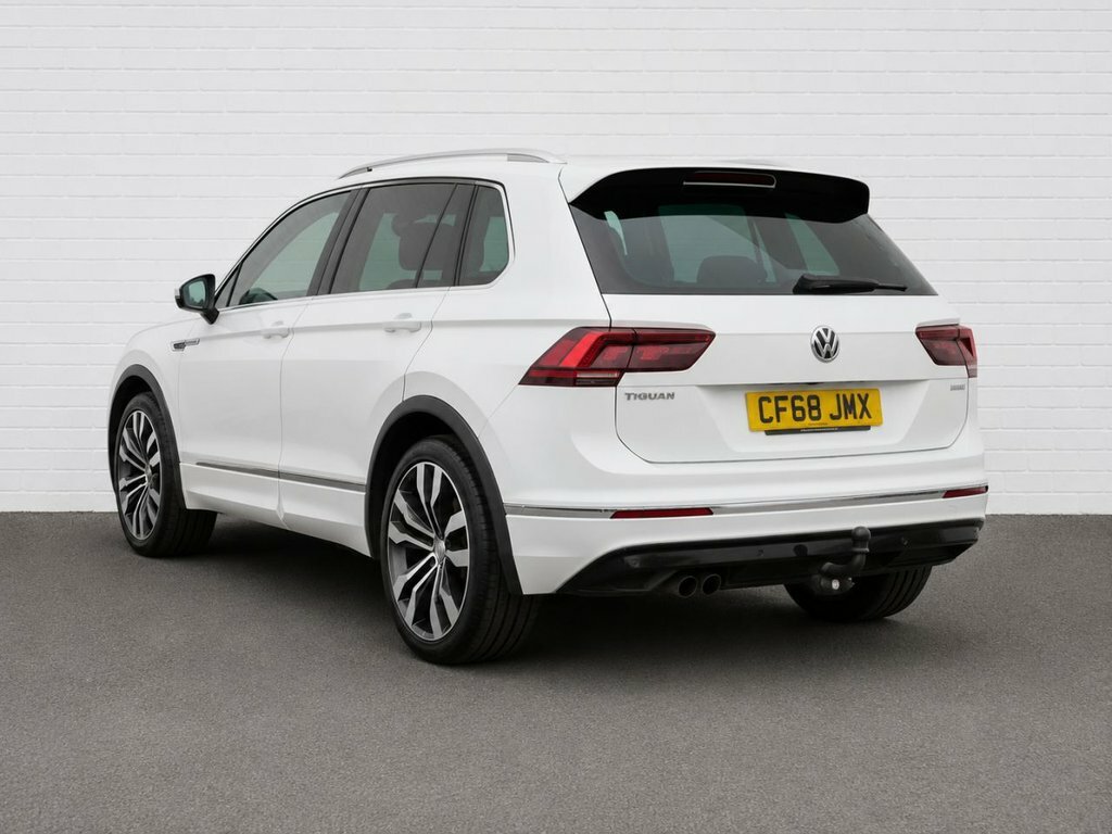 Volkswagen Tiguan 2L R-line CF68JMX White #2