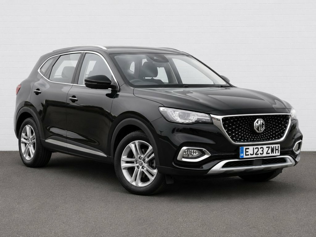 MG HS 1.5L Excite Black