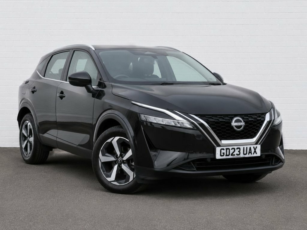 Nissan Qashqai 1.3L N-connecta Black