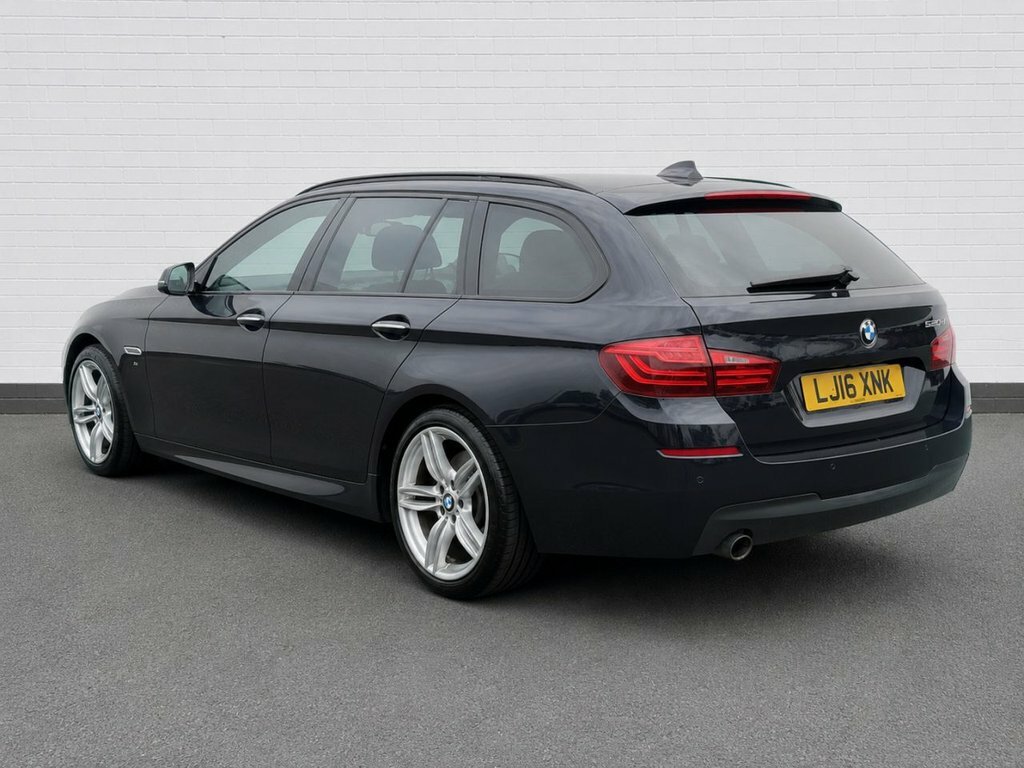 BMW 5 Series 3L M Sport LJ16XNK Black #3
