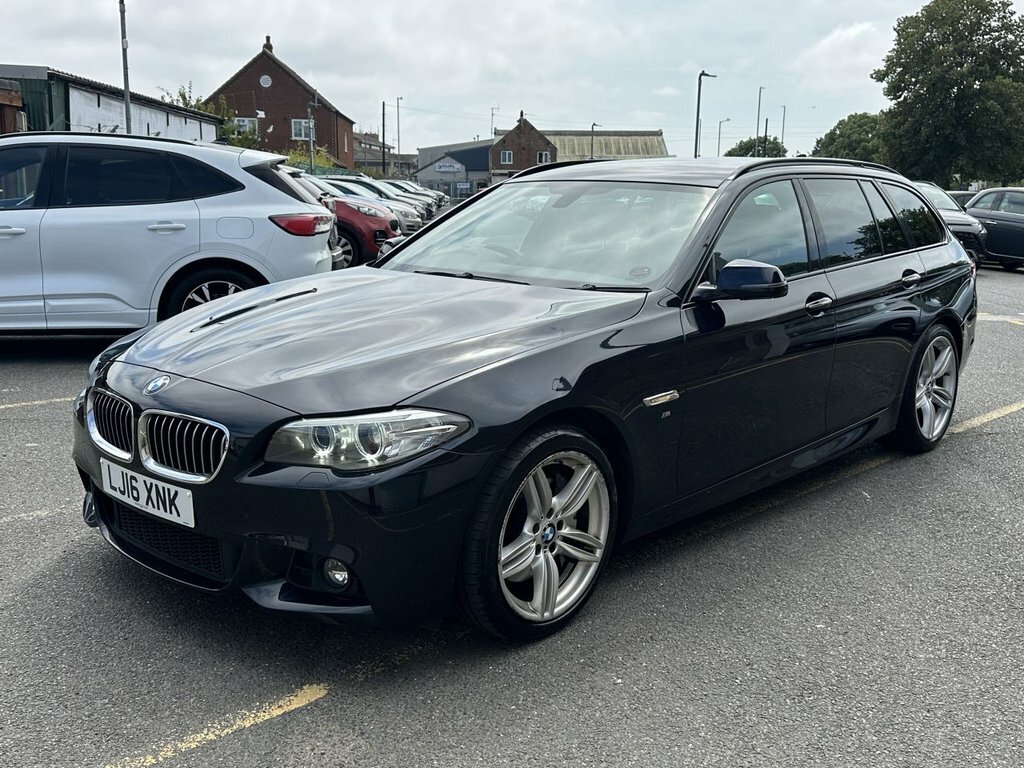 BMW 5 Series 3L M Sport LJ16XNK Black #4