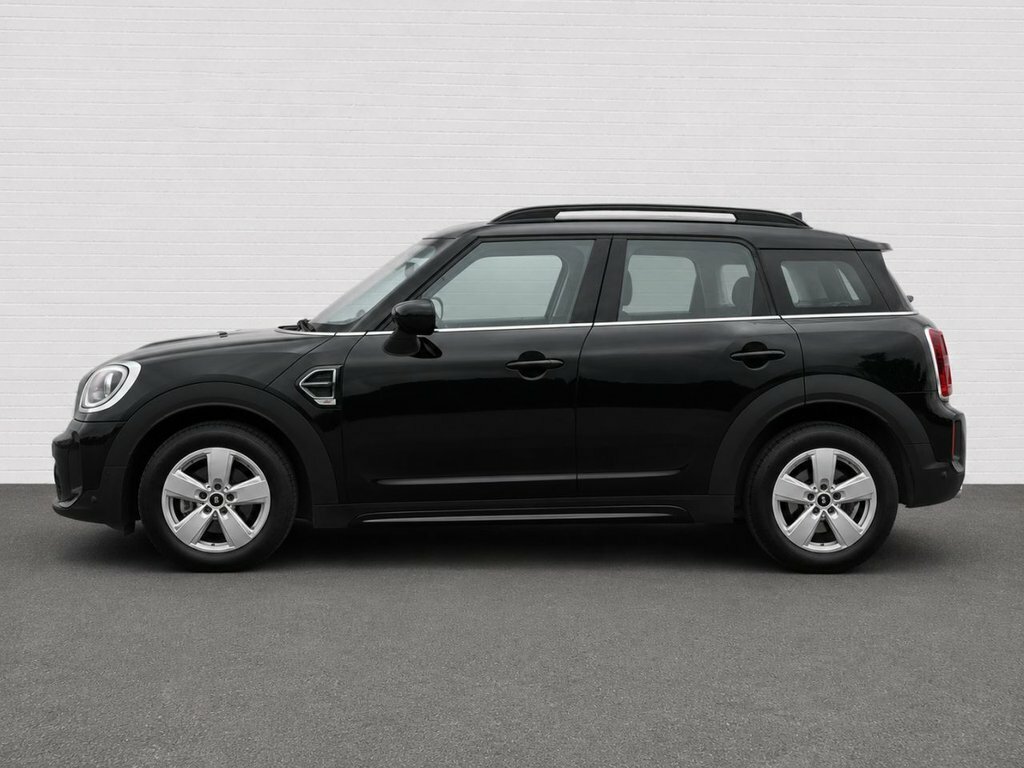 Mini Countryman 1.5L Cooper Classic Black #2