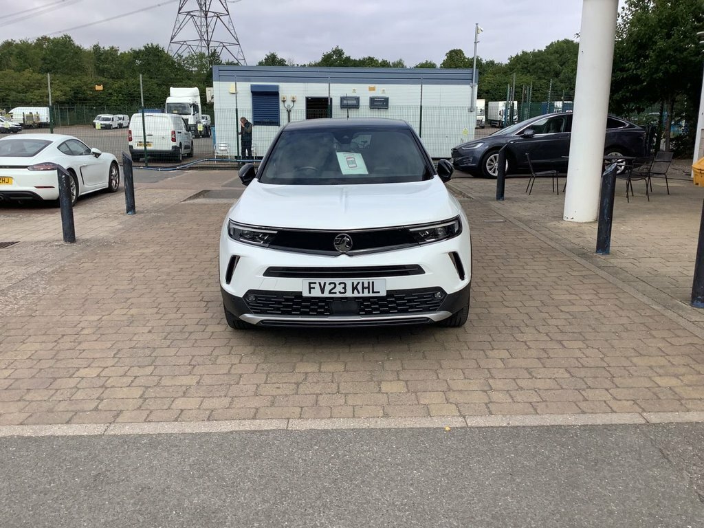 Vauxhall Mokka 1.2L Ultimate FV23KHL White #4