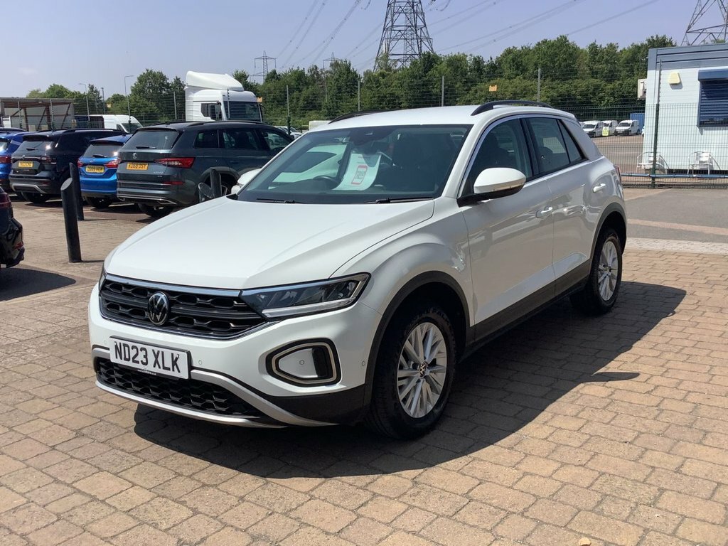 Volkswagen T-Roc 1L Life ND23XLK White #5