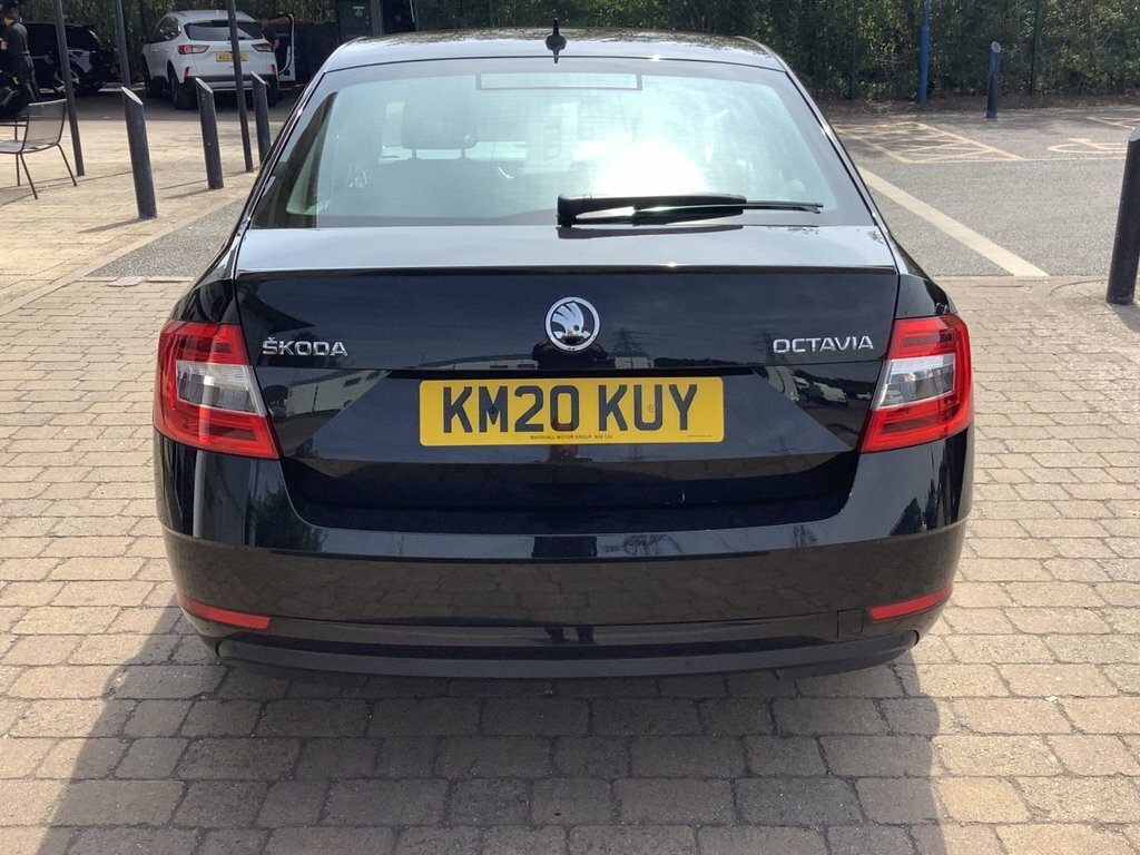 Skoda Octavia 1.5L Se Drive KM20KUY Black #6