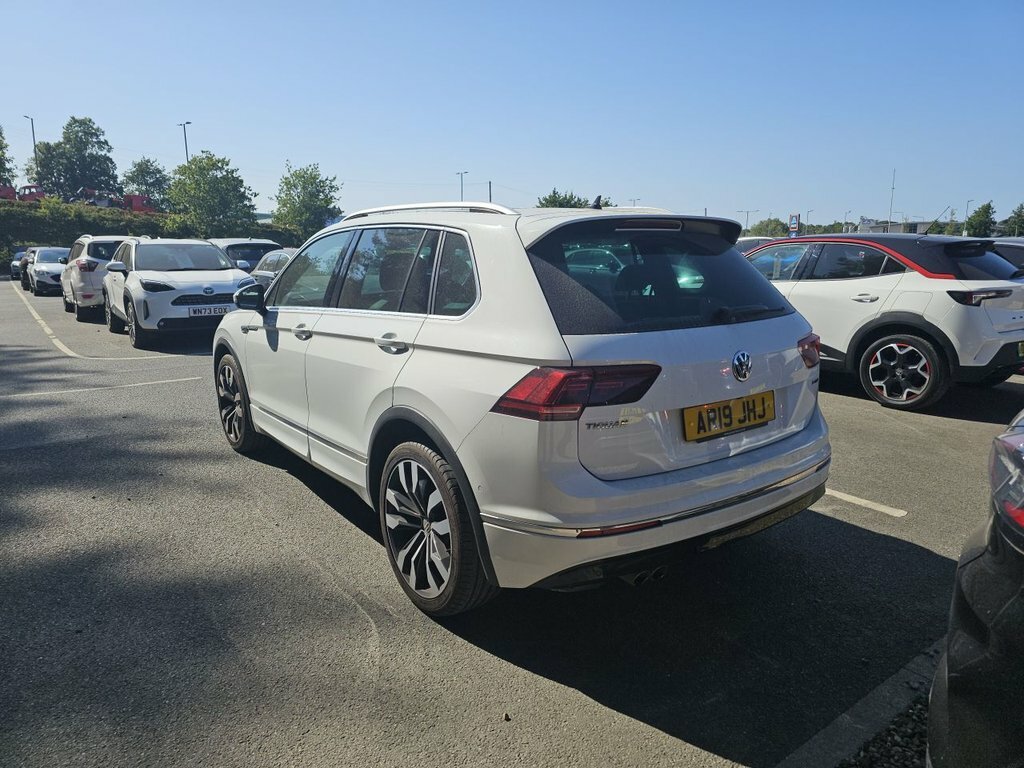 Volkswagen Tiguan 2L R-line Tech White #5
