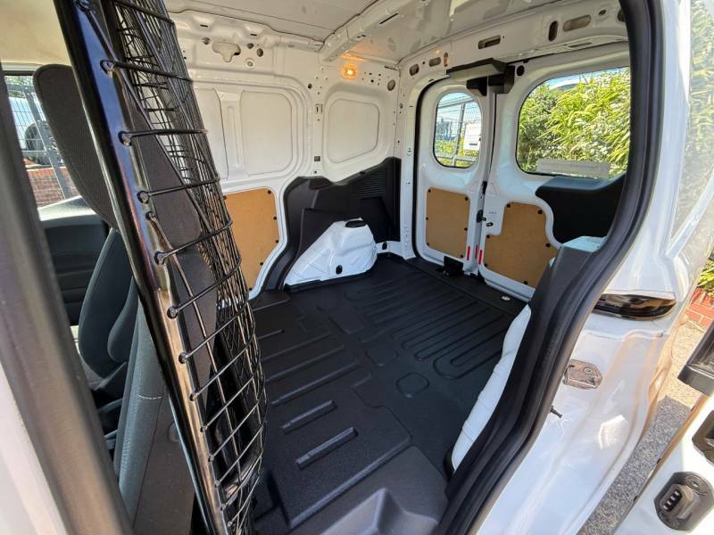 Ford Transit Courier 1.0 Ecoboost Trend Van - 2017 17 White #3