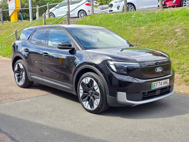Ford Explorer 250Kw Premium 79Kwh Awd - 2024 74 Black