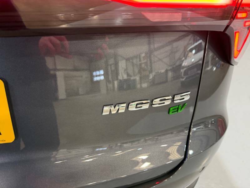 MG MGS5 64Kwh Trophy Long Range Blue #41