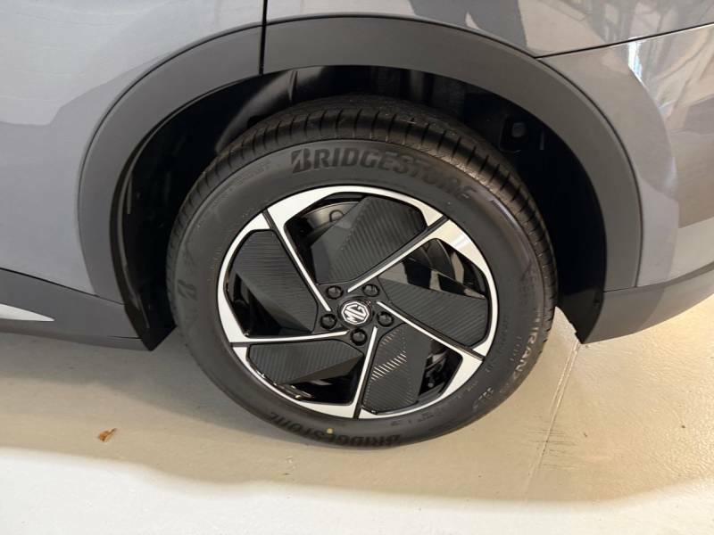 MG MGS5 64Kwh Trophy Long Range Blue #39