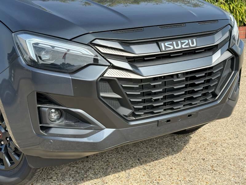 Isuzu D-Max 2.2 V-cross 8 Speed 26My Grey #2