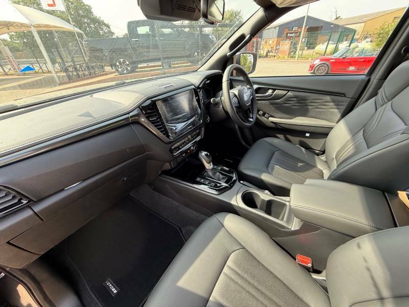 Isuzu D-Max 2.2 V-cross 8 Speed 26My Grey #5