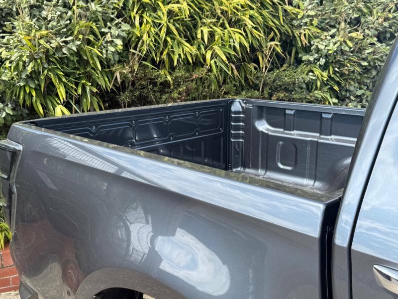 Isuzu D-Max 2.2 Dl40 26My - 2026 76 Grey #3