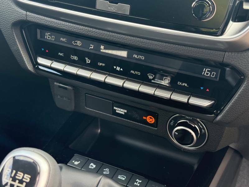 Isuzu D-Max 2.2 Dl40 26My Black #6