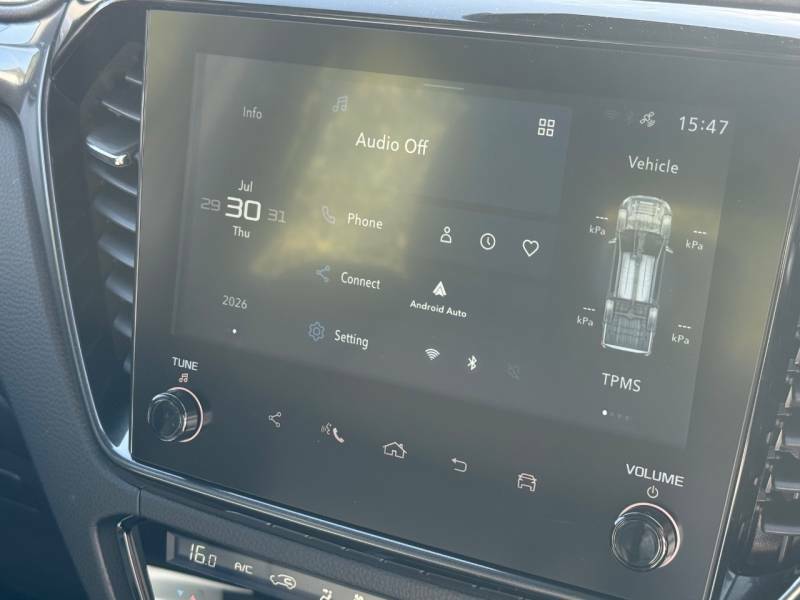 Isuzu D-Max 2.2 V-cross 8 Speed 26My Silver #5