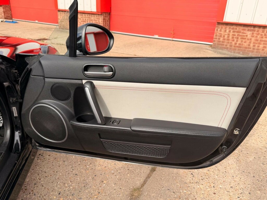 Mazda MX-5 Coupe #15