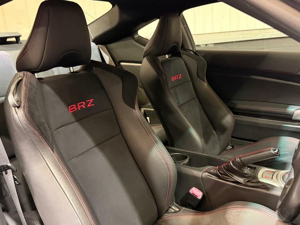 Subaru BRZ Se Lux White #12