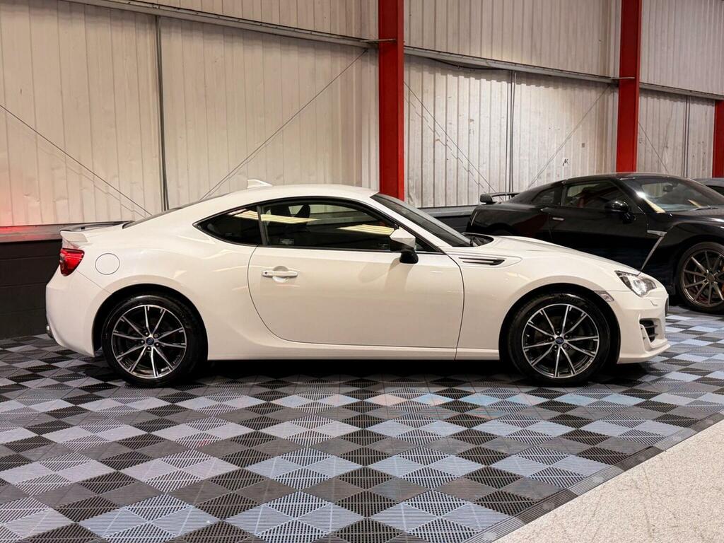 Subaru BRZ Se Lux White #9