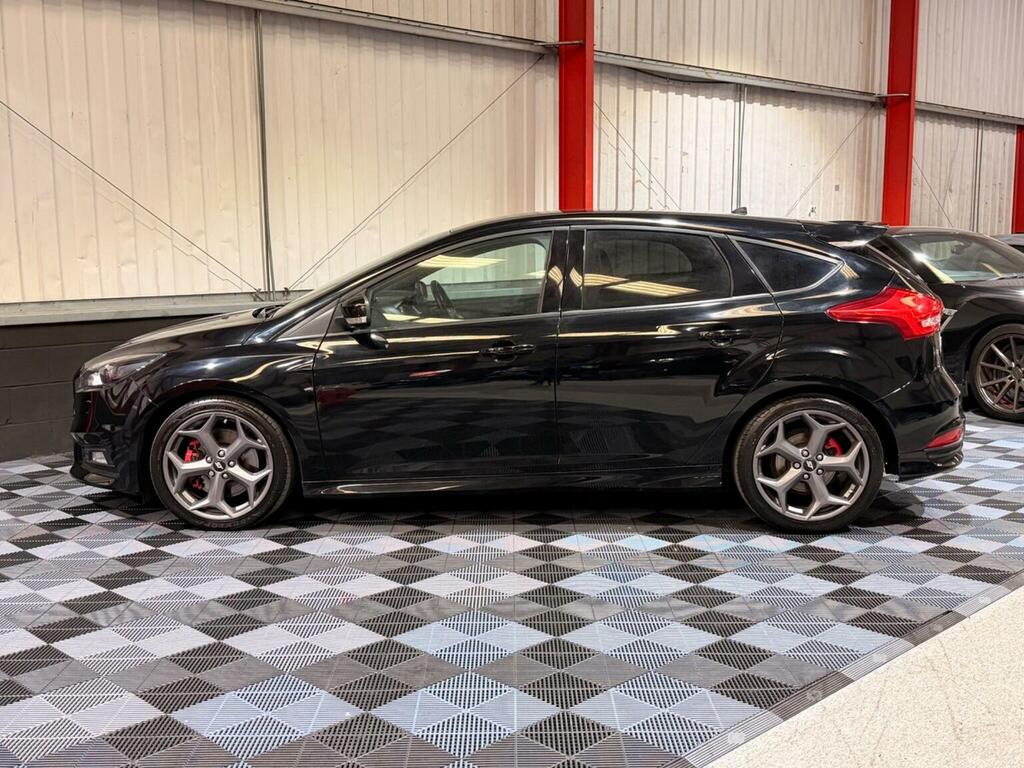 Ford Focus 2.0T Ecoboost St-3 Euro 6 Ss Black #5