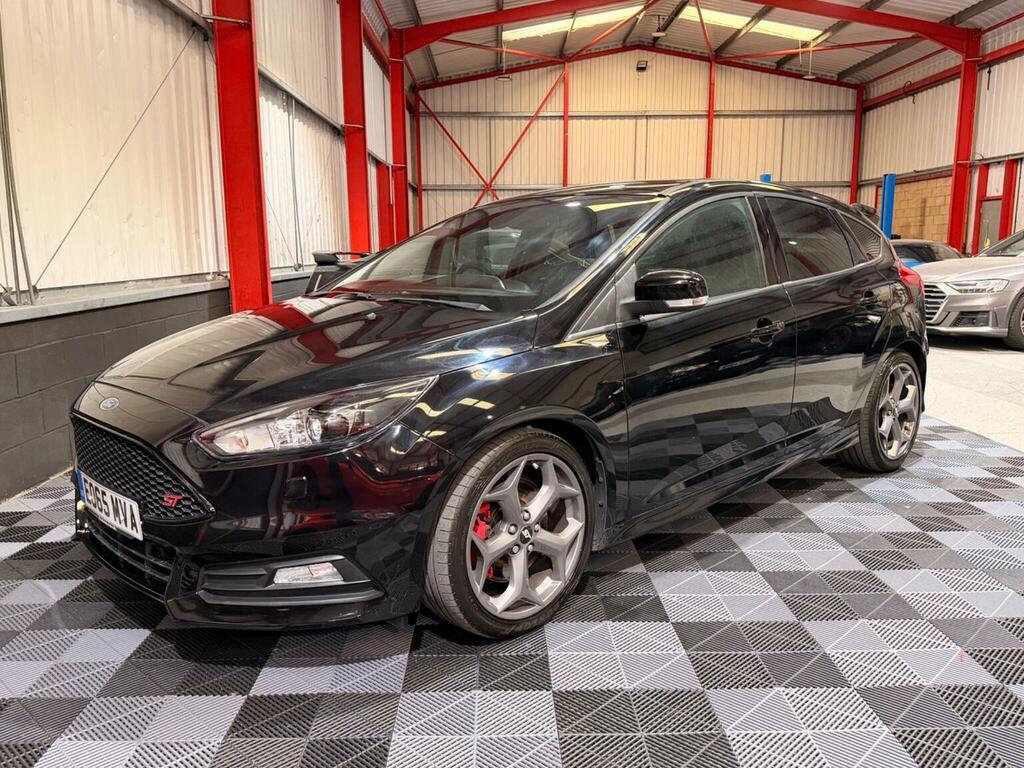 Ford Focus 2.0T Ecoboost St-3 Euro 6 Ss Black #4
