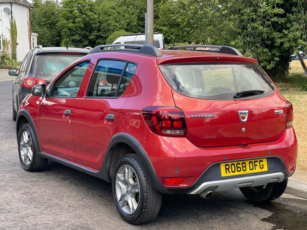 Dacia Sandero Stepway 0.9 Tce Comfort Euro 6 Ss RO68OFG Red #4