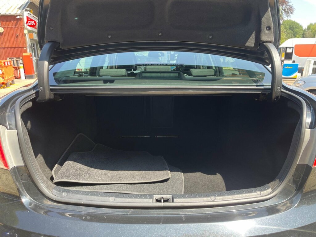 Toyota Avensis 1.8 V-matic Tr Tourer Euro 4 Blue #42