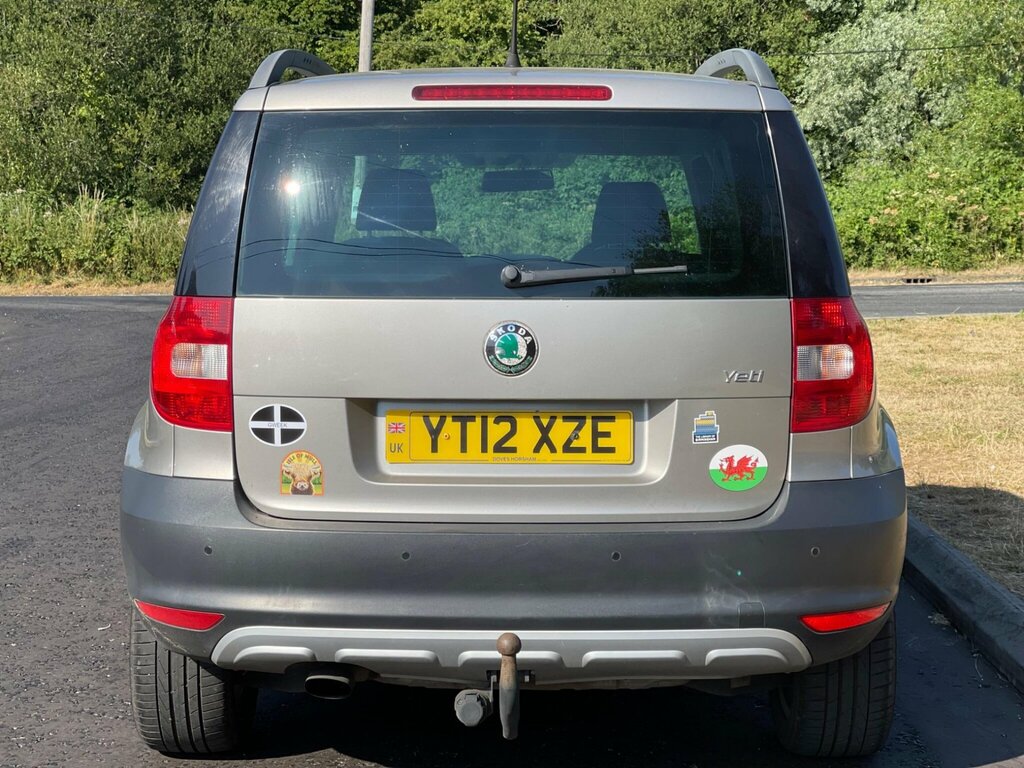Skoda Yeti 1.2 Tsi Se Dsg Euro 5 Beige #6