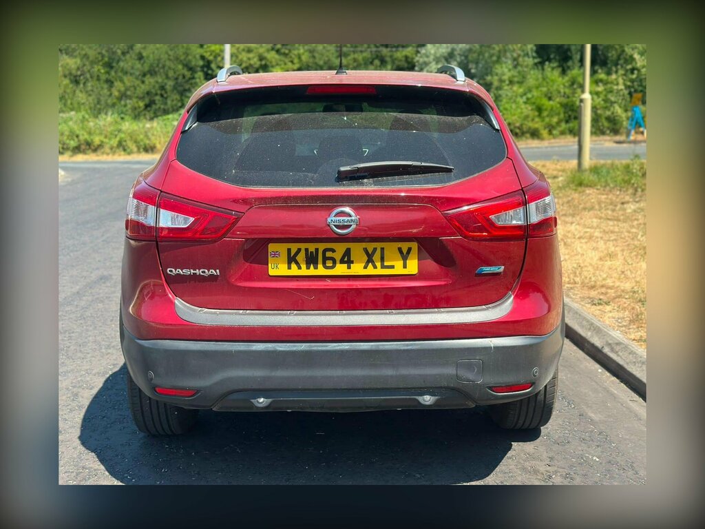 Nissan Qashqai 1.5 Dci Tekna 2Wd Euro 5 Ss Red #6