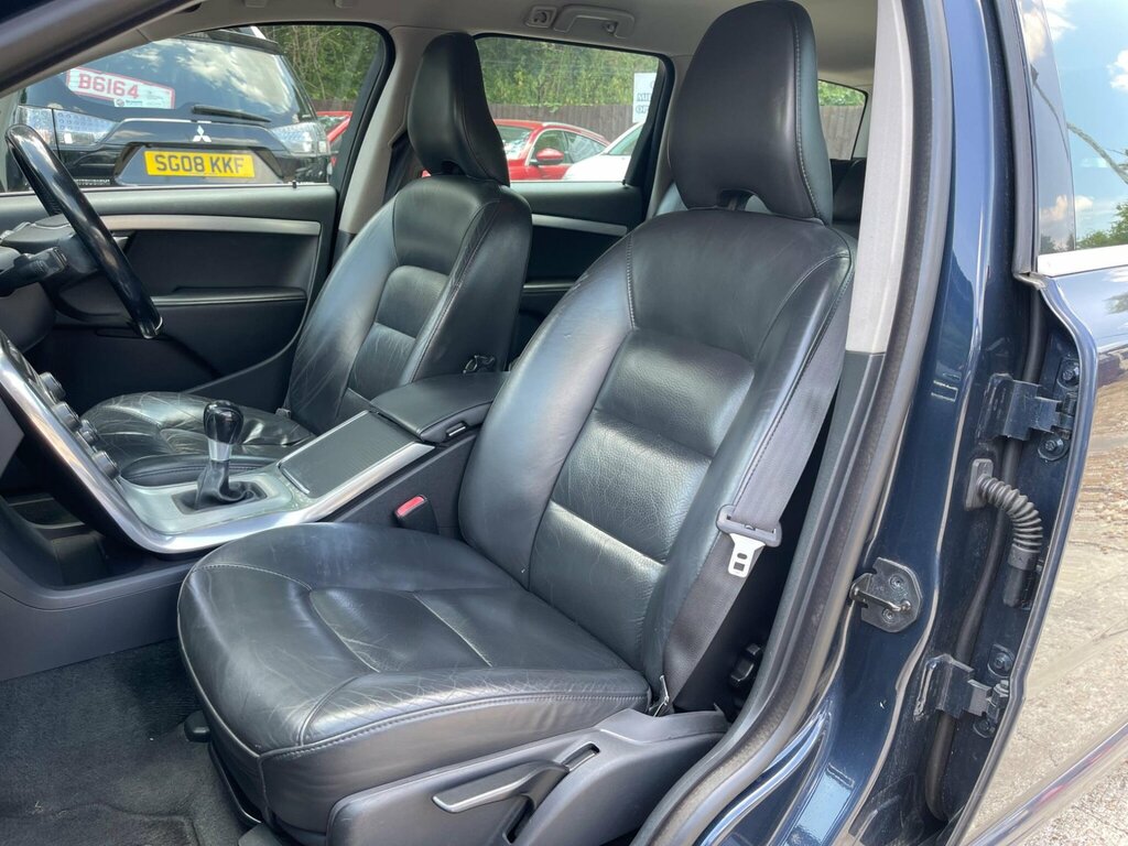 Volvo V70 D5 Se Lux Grey #31