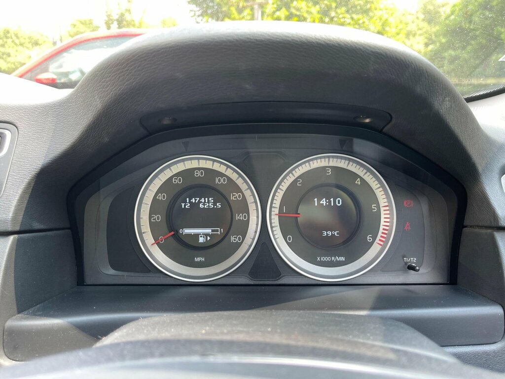 Volvo V70 D5 Se Lux Grey #28