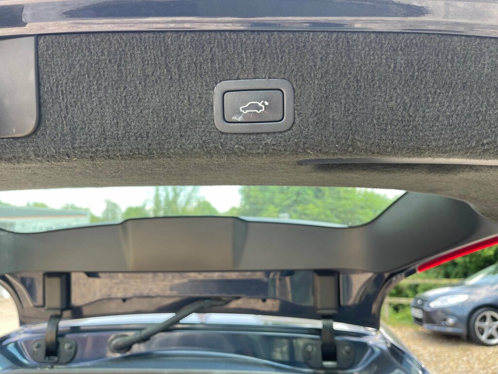 Volvo V70 D5 Se Lux Grey #32