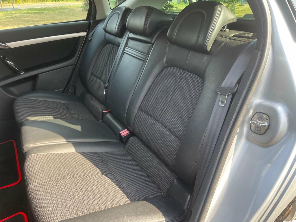 Peugeot 407 SW Sport Gold #13