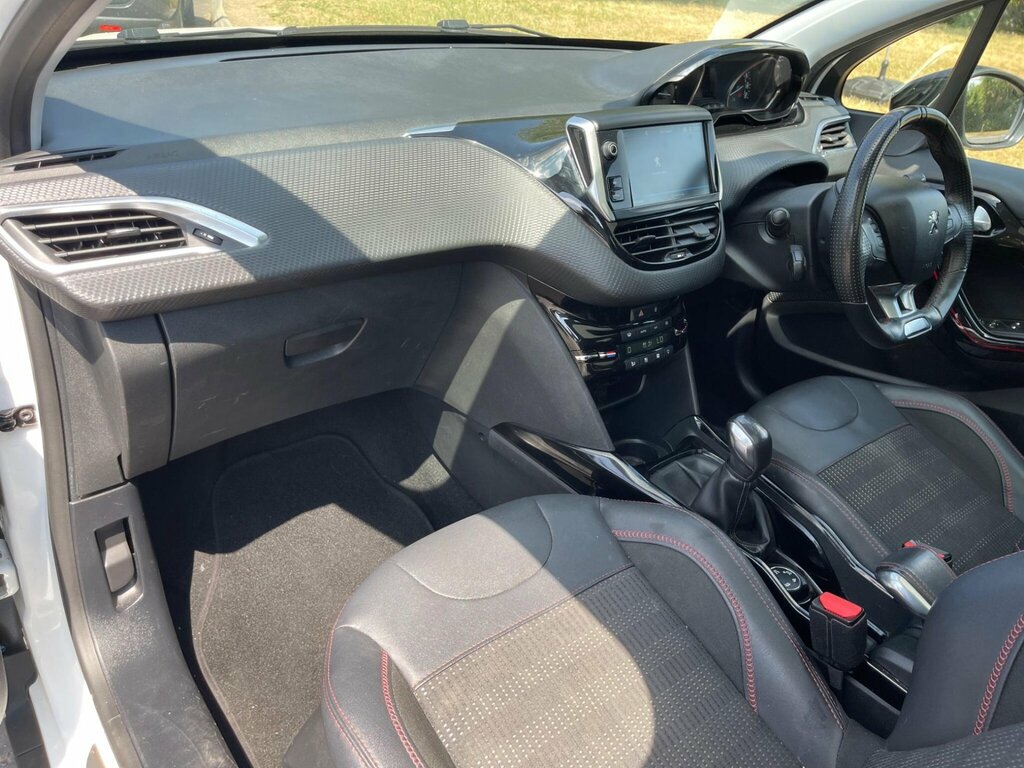 Peugeot 2008 Active Grey #30