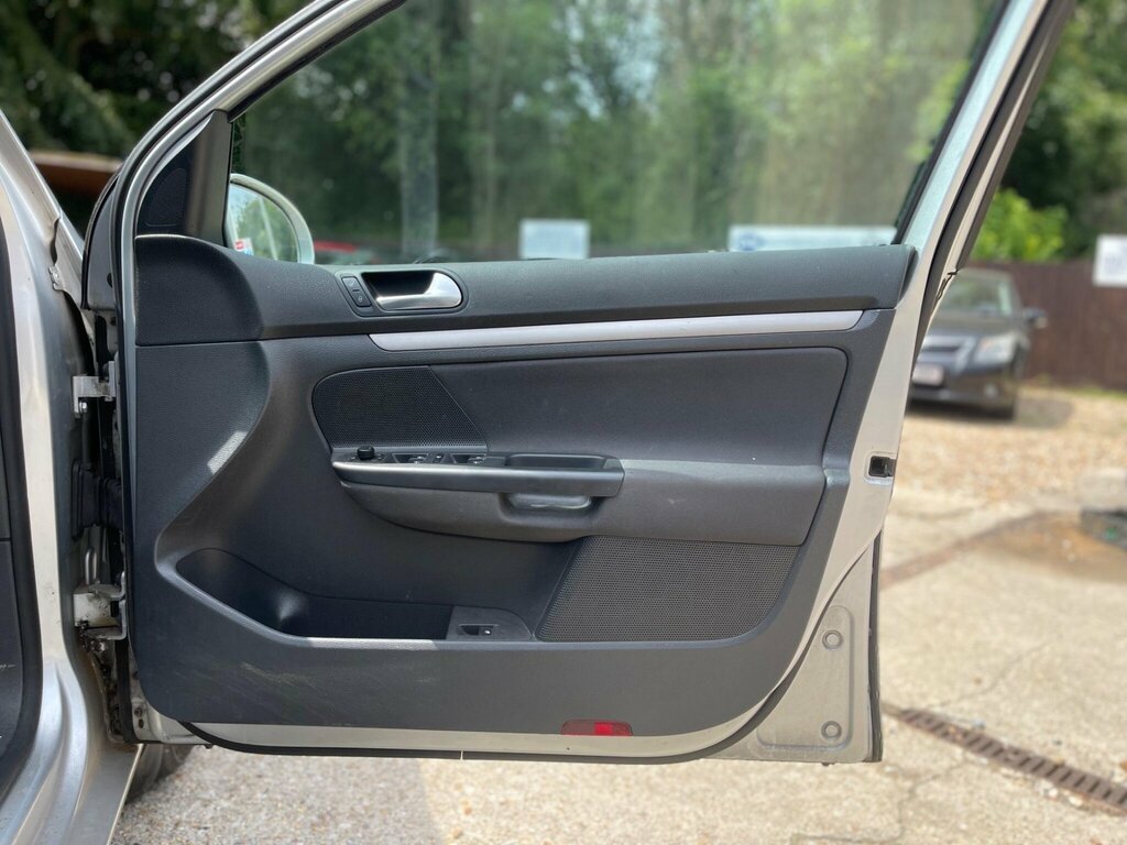 Volkswagen Golf 1.9 Tdi Match Blue #20