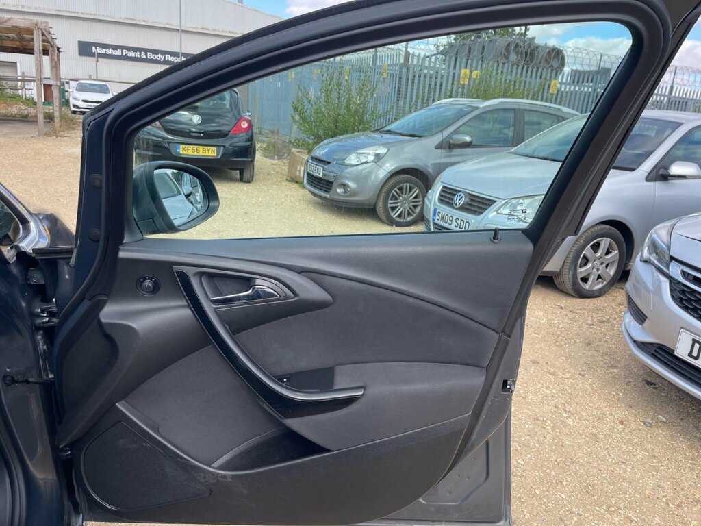 Vauxhall Astra 1.6I 16V Excite Black #20