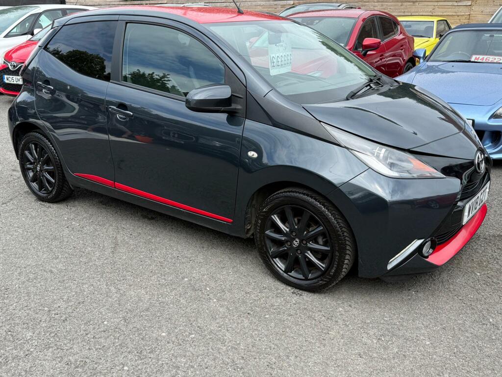 Toyota Aygo X X-press Grey #5